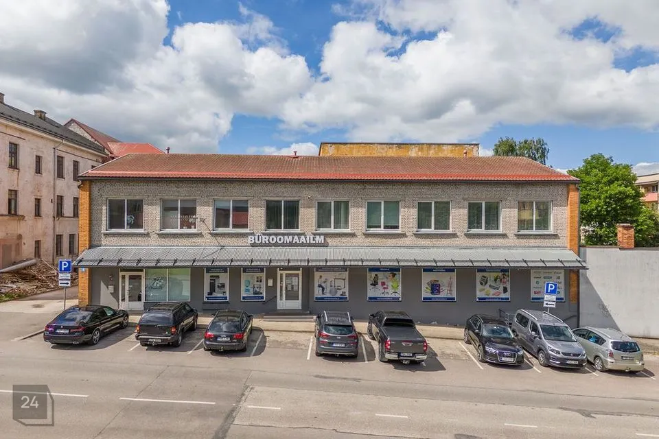Mitme sihtotstarbega, 333 m² Äripind  -  Valga vald, Valga linn