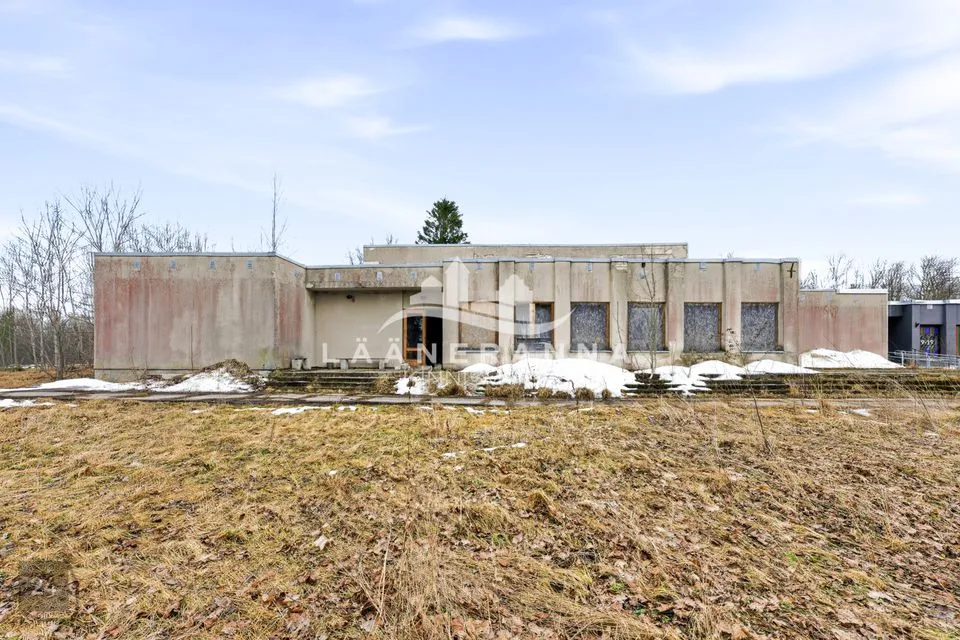 Многоцелевое, 623 m² Бизнес-площадь в Haapsalu linn, Jõõdre küla