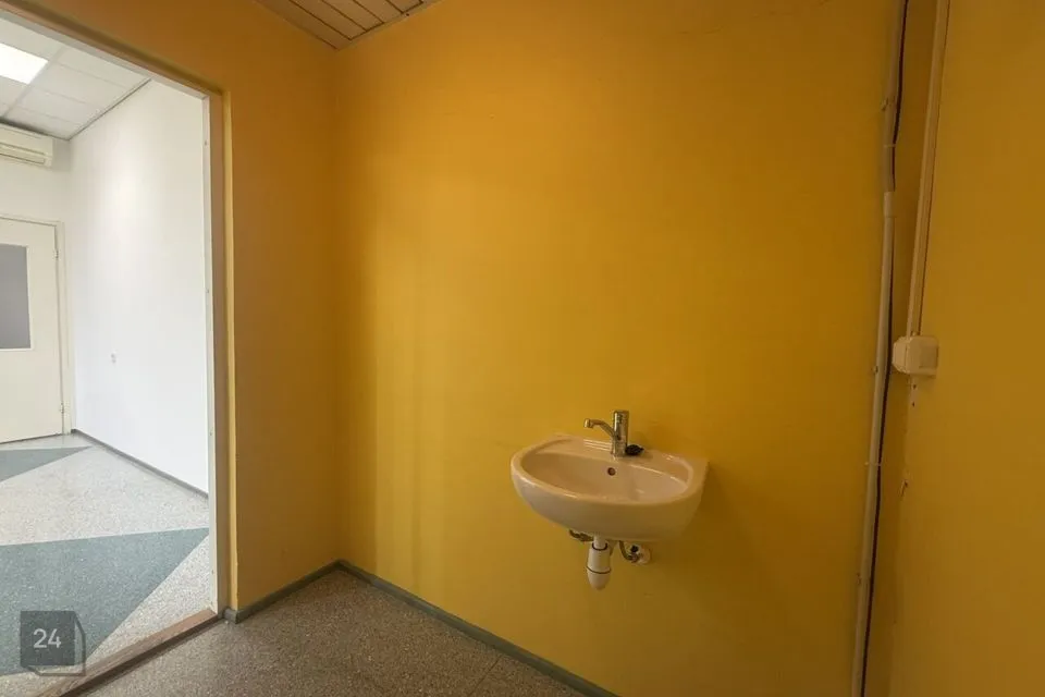 28 m² Äripind - Tallinn, Mustamäe linnaosa - foto 3