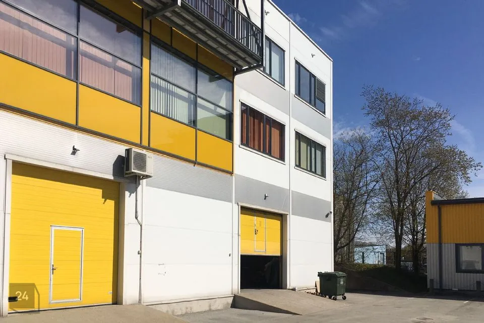 Ladu, 986 m² Äripind  -  Tallinn, Lasnamäe linnaosa - foto 2