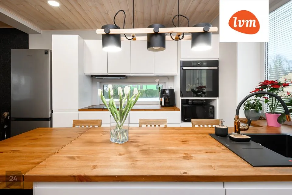 6-toaline Maja  -  Pärnu linn, Tõstamaa alevik