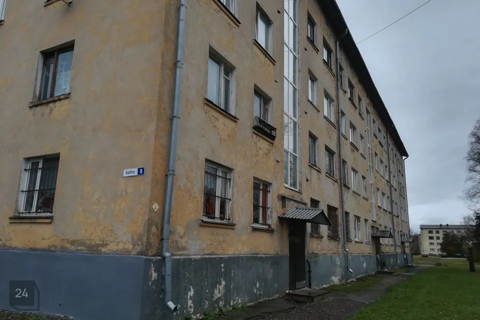 2-toaline Korter  -  Kohtla-Järve linn, Järve linnaosa
