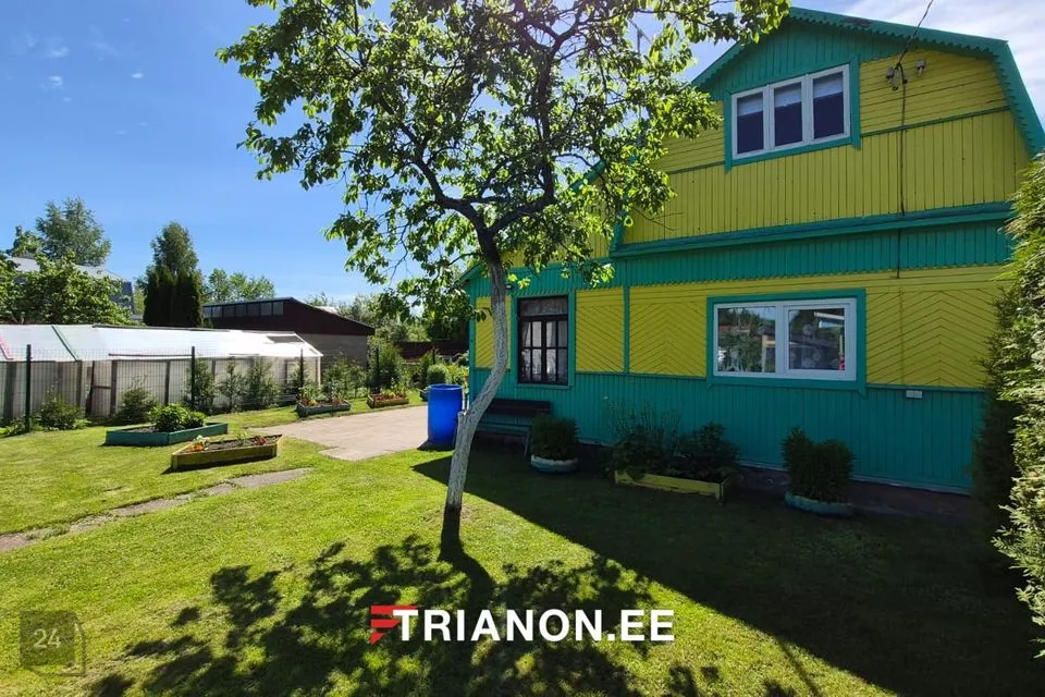 3-toaline Suvila  -  Narva linn