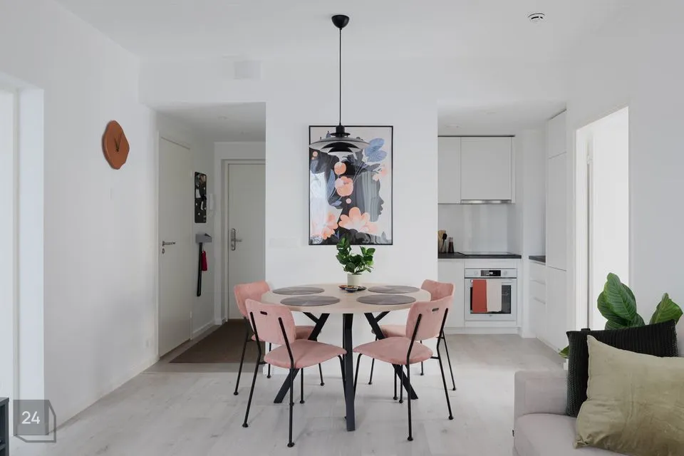 2-toaline Korter  -  Tallinn, Mustamäe linnaosa - foto 2