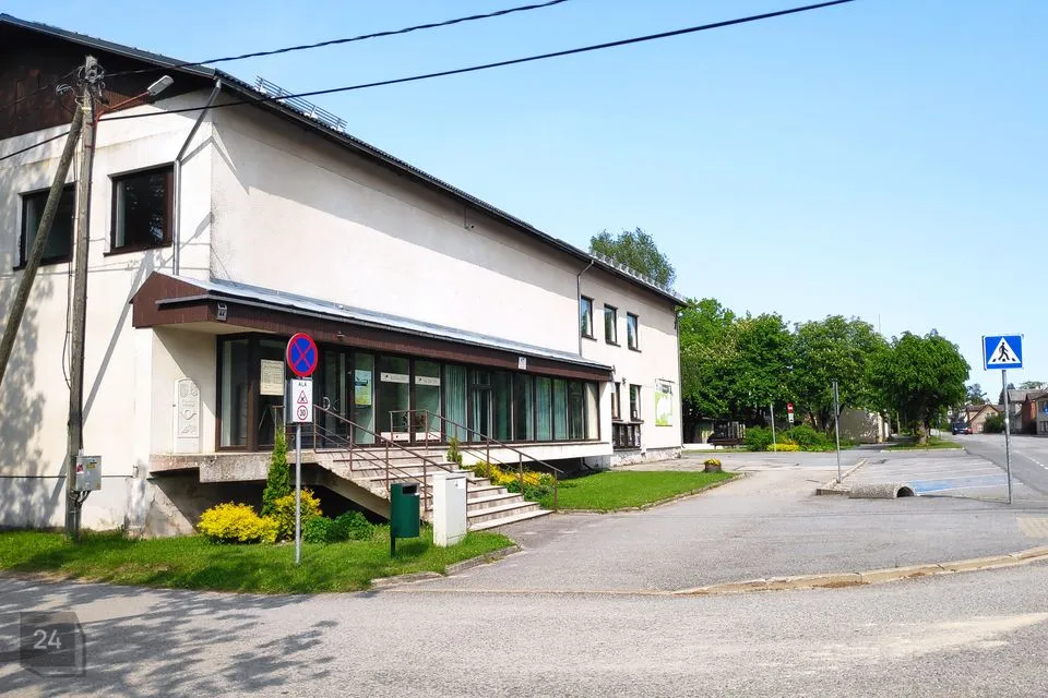 Многоцелевое, 86 m² Бизнес-площадь в Saarde vald, Kilingi-Nõmme linn