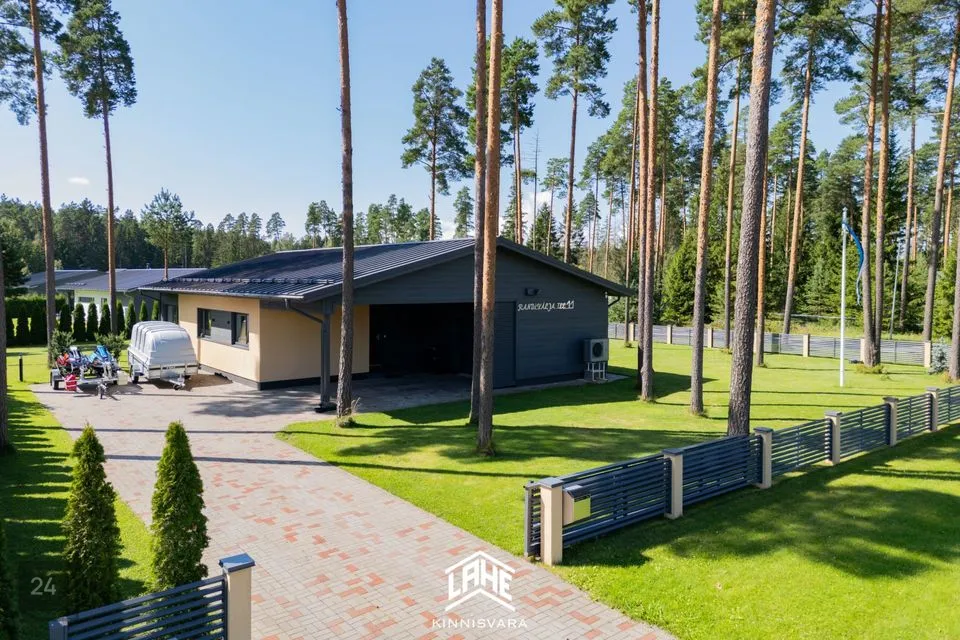 4-toaline Maja  -  Tori vald, Tammiste küla