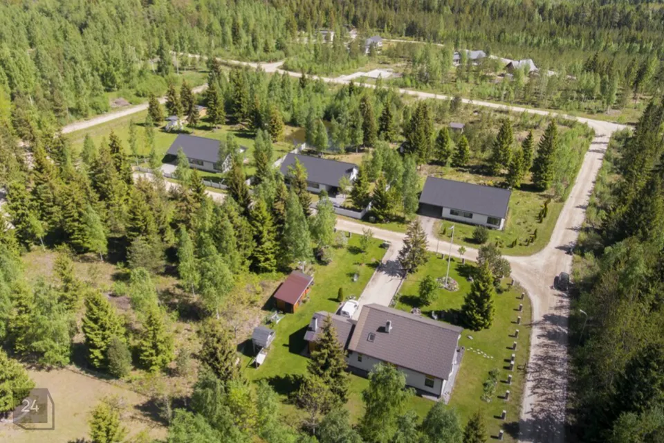 Elamumaa, 1569 m² Maa  -  Pärnu linn, Silla küla