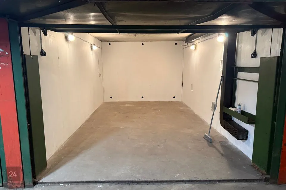 18 m² Garaaž  -  Tallinn, Kesklinna linnaosa