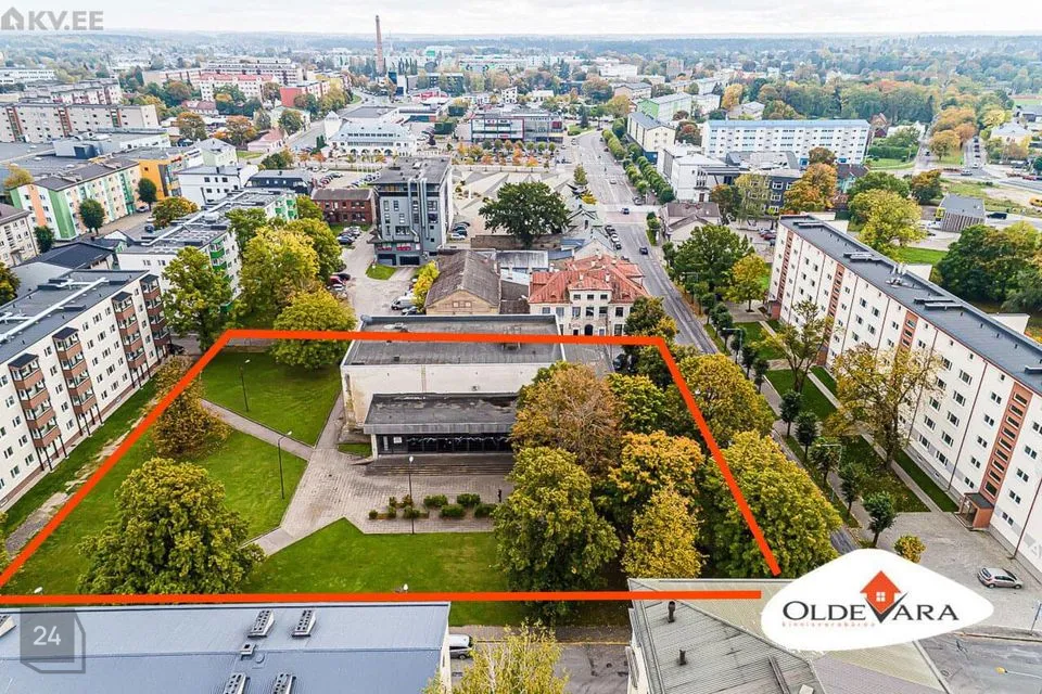 1177 m² Äripind - Rakvere linn