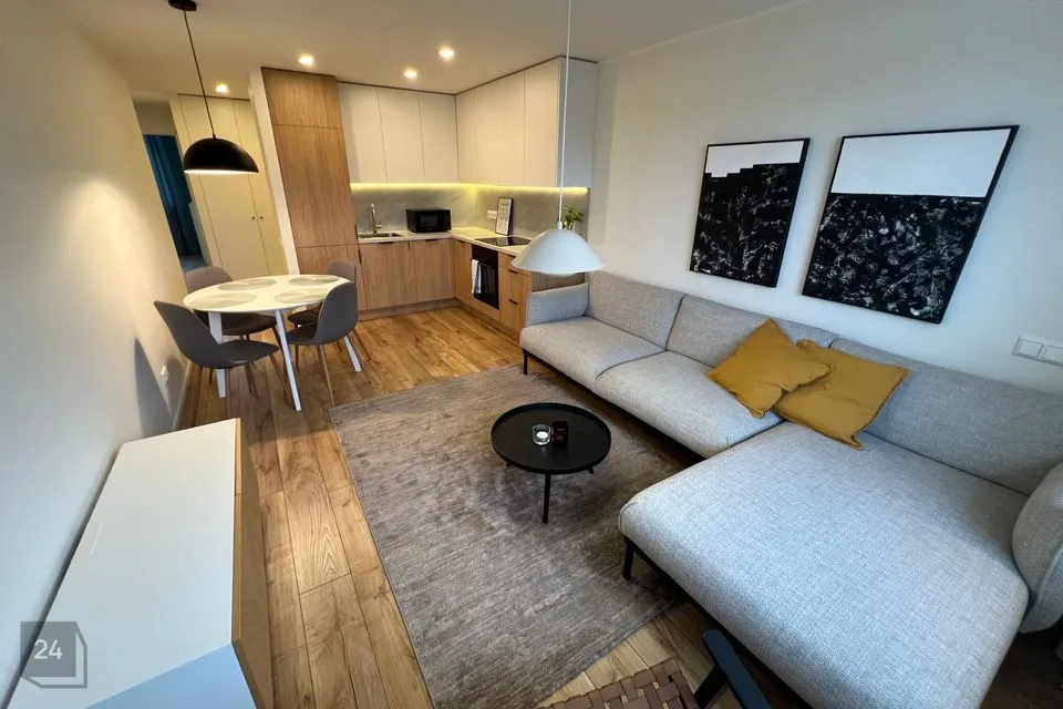 4-toaline Korter  -  Tallinn, Nõmme linnaosa