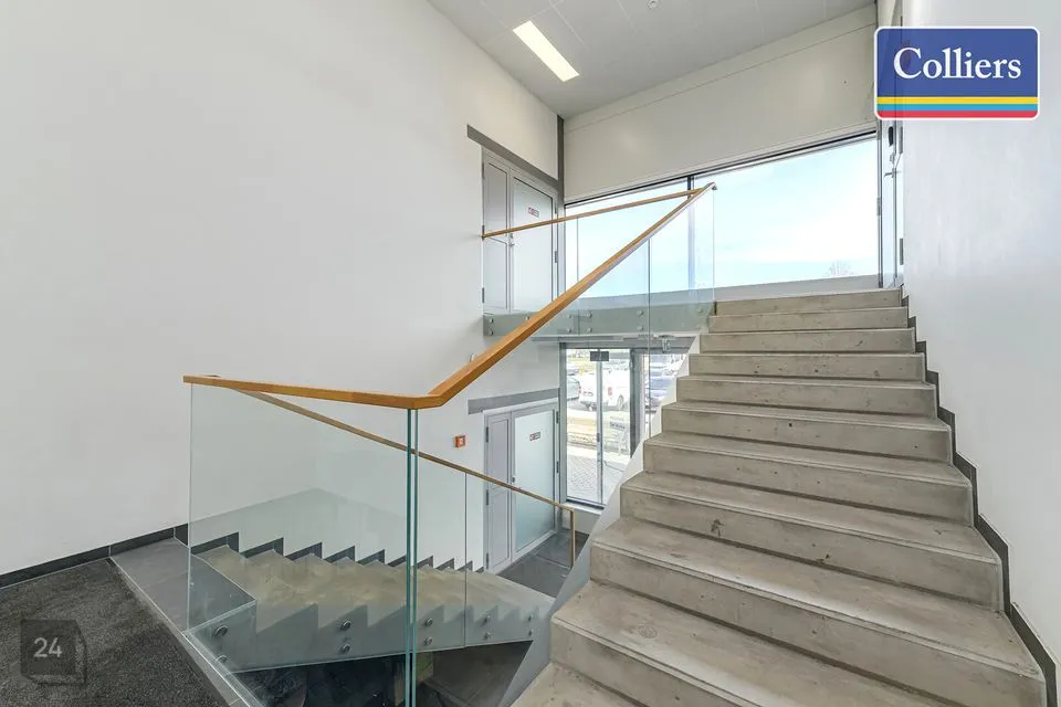 Büroo, 310 m² Äripind  -  Tallinn, Lasnamäe linnaosa - foto 3