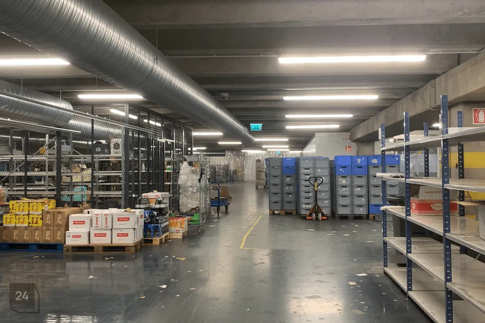 Tootmine või Ladu, 3821 m² Äripind  -  Saue vald, Laagri alevik - foto 4