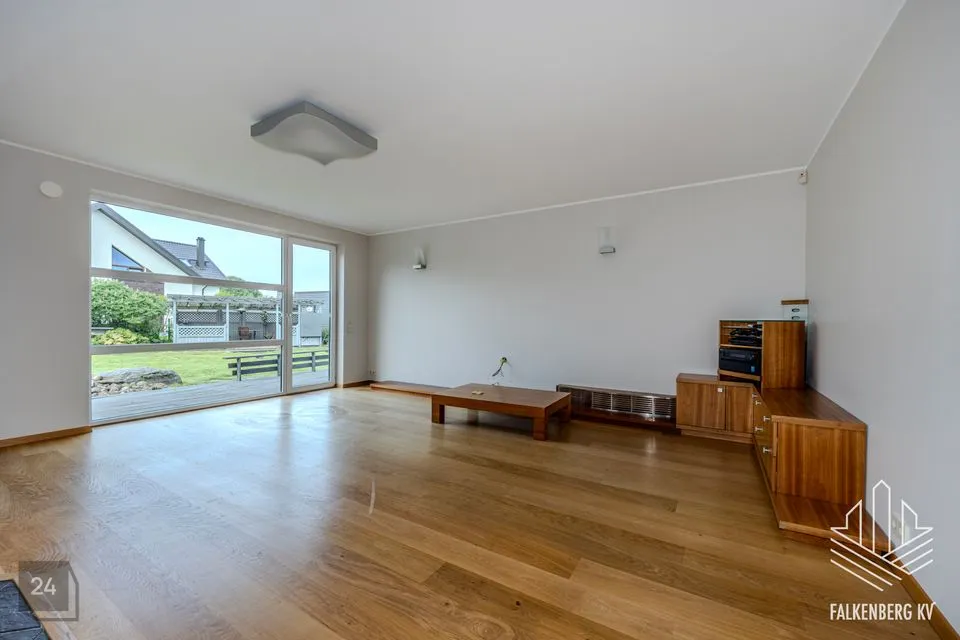 5-toaline Maja  -  Viimsi vald, Haabneeme alevik - foto 2