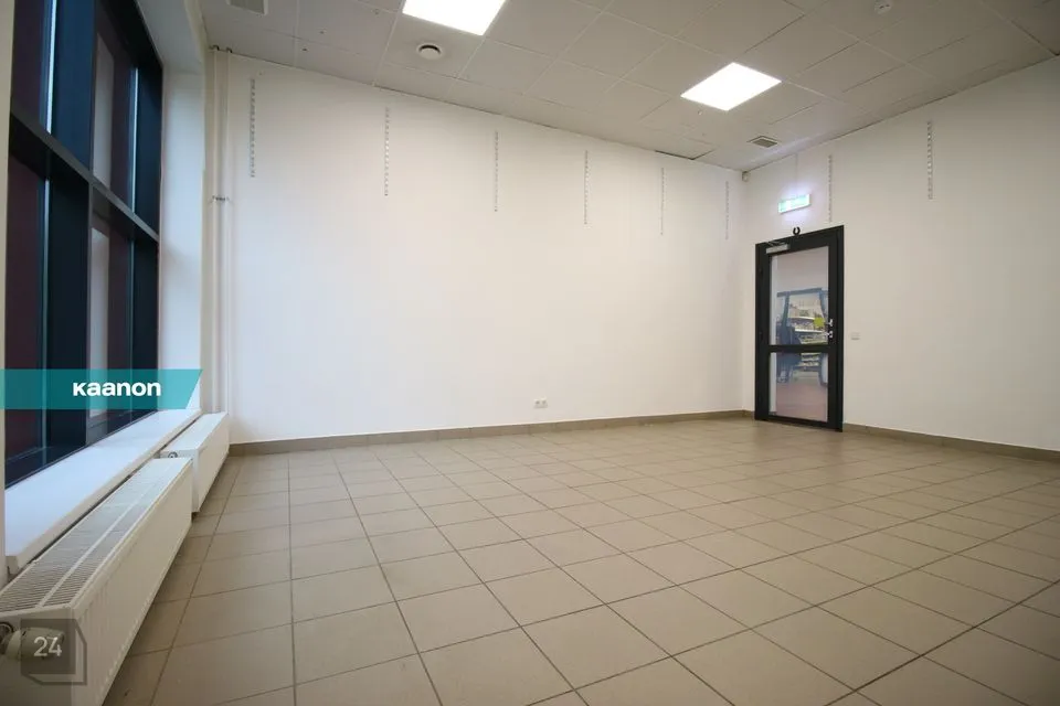 Kaubandus, 30 m² Äripind  -  Tartu linn, Tartu linn