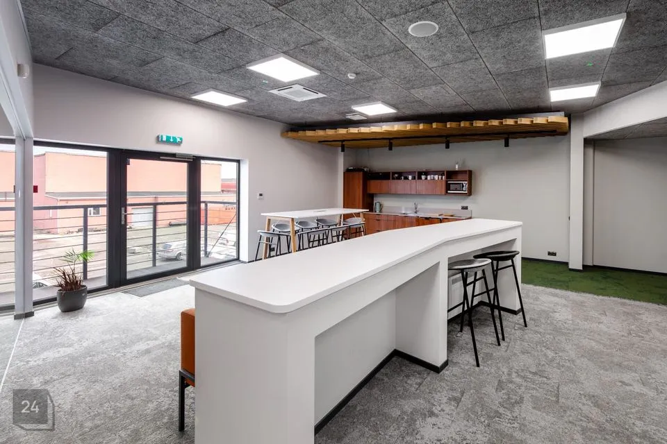 142 m² Бизнес-площадь в Tallinn, Kristiine linnaosa