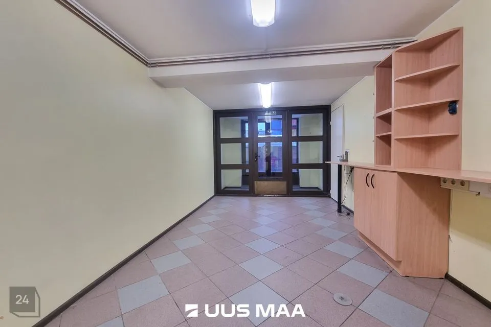 35 m² Äripind  -  Rakvere linn - foto 2
