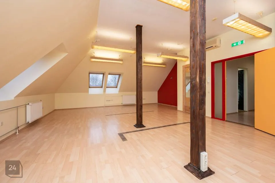 77 m² Бизнес-площадь в Tallinn, Kristiine linnaosa
