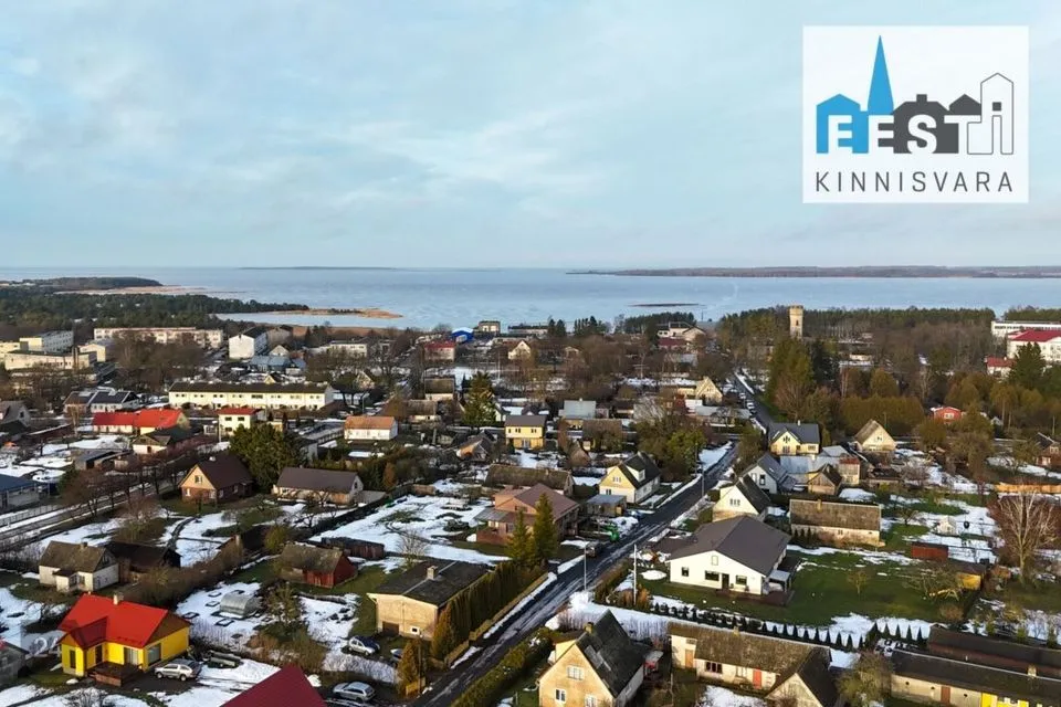 3-toaline Maja  -  Saaremaa vald, Orissaare alevik