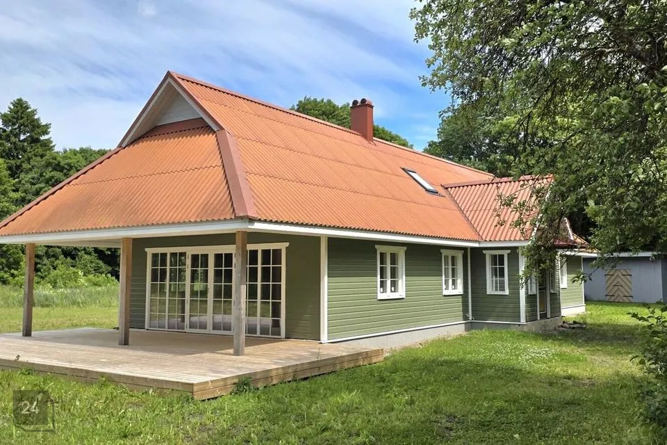 6-toaline Maja - Saaremaa vald, Vaivere küla