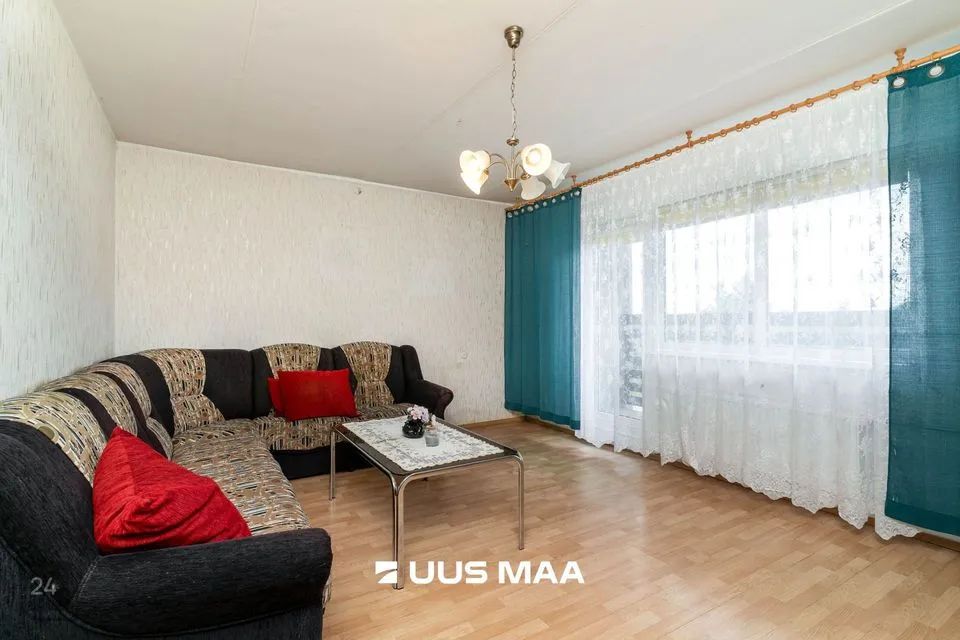 4-комнатная Квартира в Mulgi vald, Abja-Paluoja linn