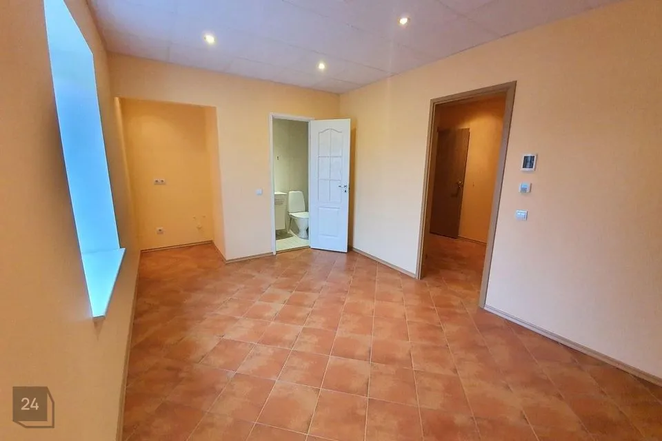 Mitme sihtotstarbega, 21 m² Äripind  -  Tallinn, Kesklinna linnaosa