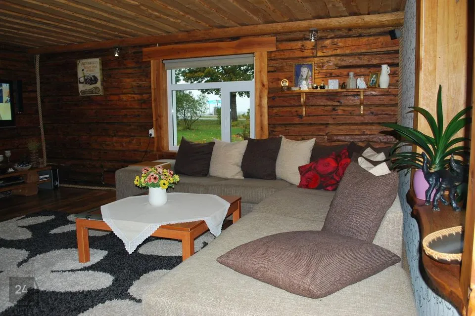 3-toaline Maja  -  Põhja-Sakala vald, Võivaku küla - foto 3