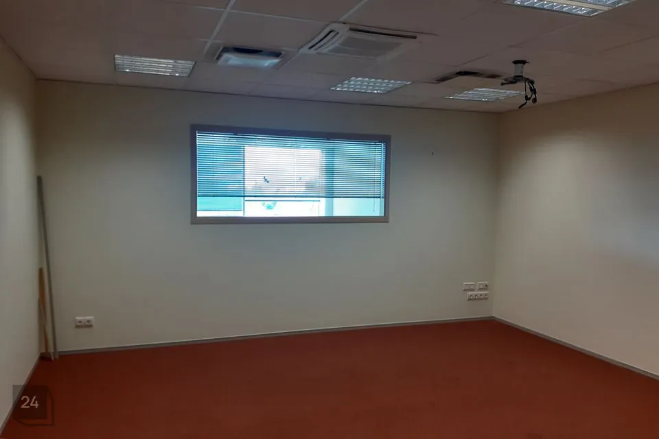 Mitme sihtotstarbega, 215 m² Äripind  -  Tallinn, Lasnamäe linnaosa - foto 3