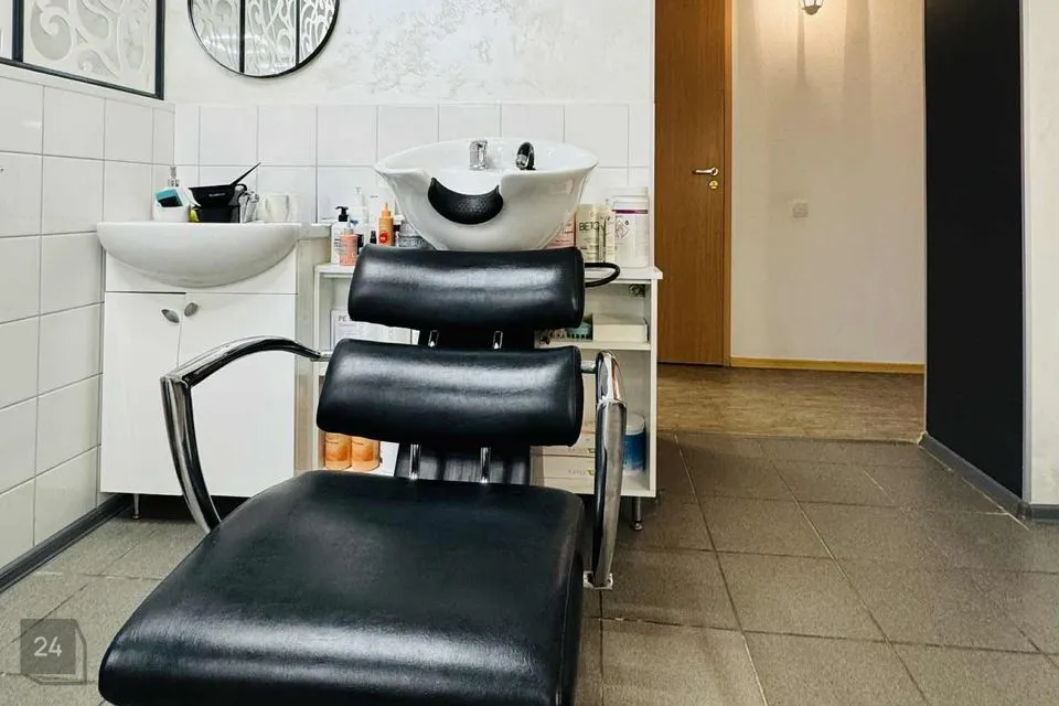 Teenindus, 12 m² Äripind  -  Kohtla-Järve linn, Ahtme linnaosa - foto 2