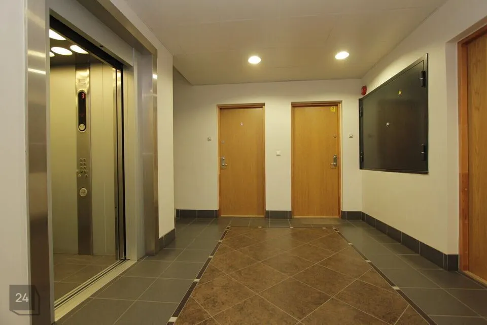 15 m² Garage in Tallinn, Kesklinna linnaosa - photo 3