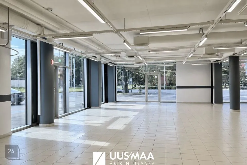 Многоцелевое, 442 m² Бизнес-площадь в Tallinn, Mustamäe linnaosa