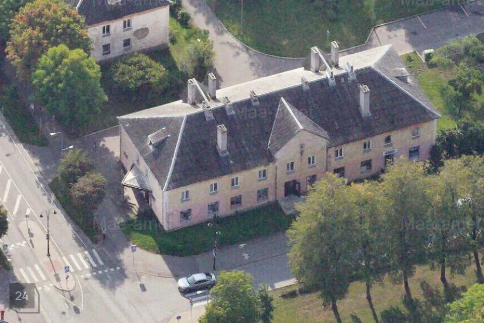 2-toaline Korter  -  Kohtla-Järve linn, Järve linnaosa