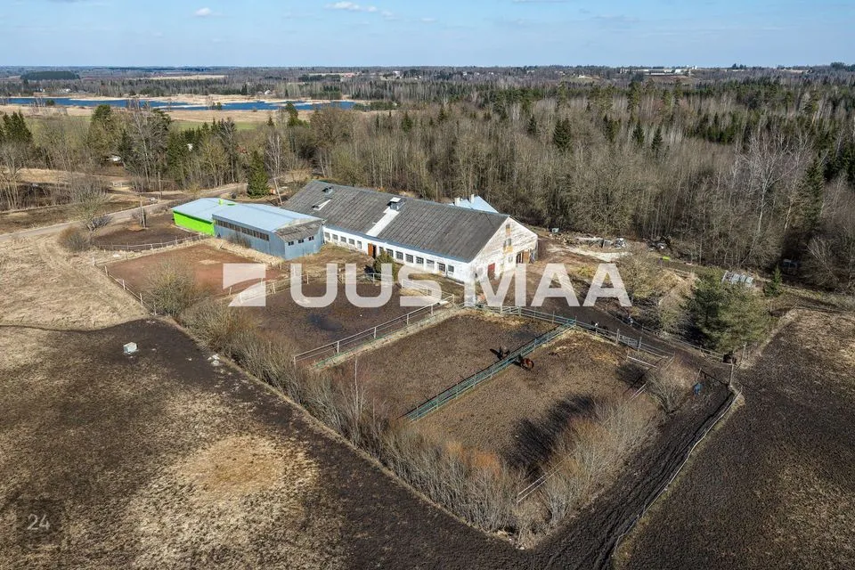 1400 m² Бизнес-площадь в Viljandi vald, Marna küla