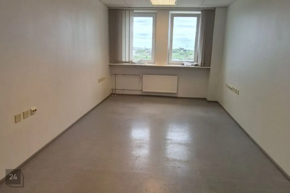 Büroo, 18 m² Äripind  -  Tallinn, Lasnamäe linnaosa - foto 4