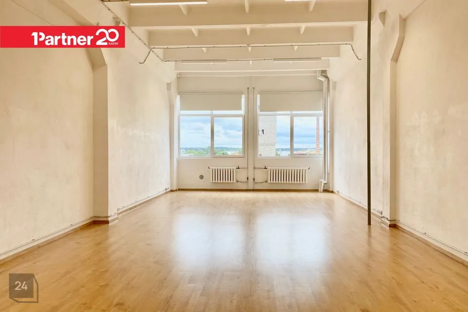 Büroo või Teenindus, 81 m² Äripind  -  Tallinn, Kesklinna linnaosa