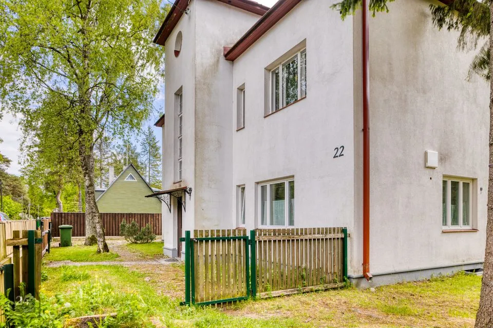 Двухквартирный дом, 5-комнатная часть дома в Tallinn, Nõmme linnaosa - фото 2
