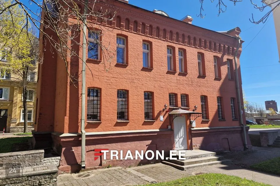 Büroo või Teenindus, 13 m² Äripind  -  Narva linn