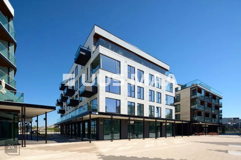 340 m² Äripind  -  Tallinn, Põhja-Tallinna linnaosa