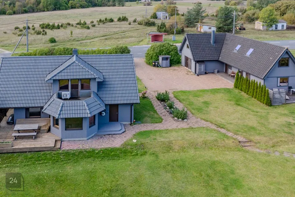 5-комнатная дом в Hiiumaa vald, Hellamaa küla