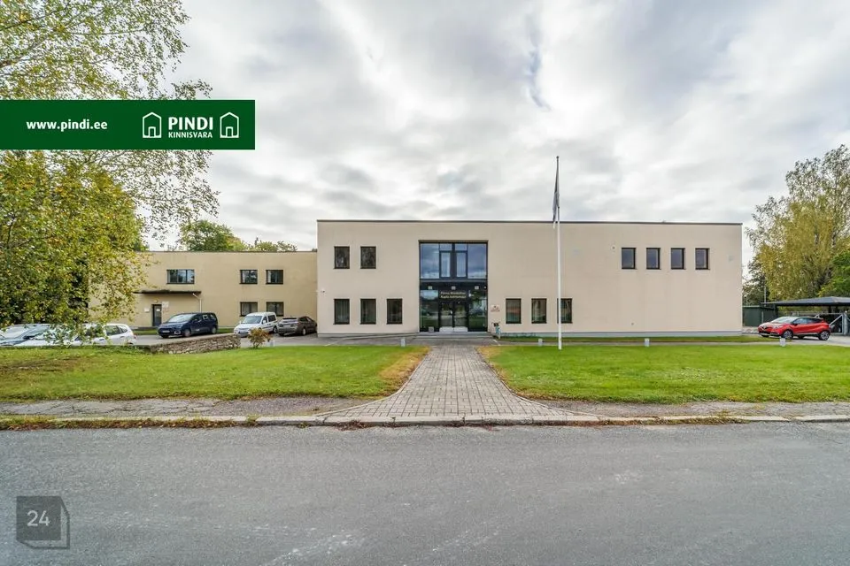 Бюро, 262 m² Бизнес-площадь в Rapla vald, Rapla linn