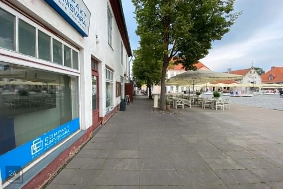 24 m² Äripind  -  Saaremaa vald, Kuressaare linn
