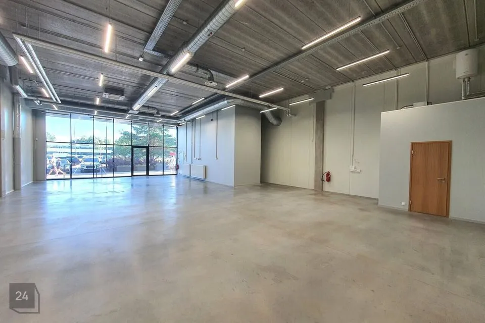 Mitme sihtotstarbega, 322 m² Äripind  -  Tallinn, Mustamäe linnaosa - foto 3
