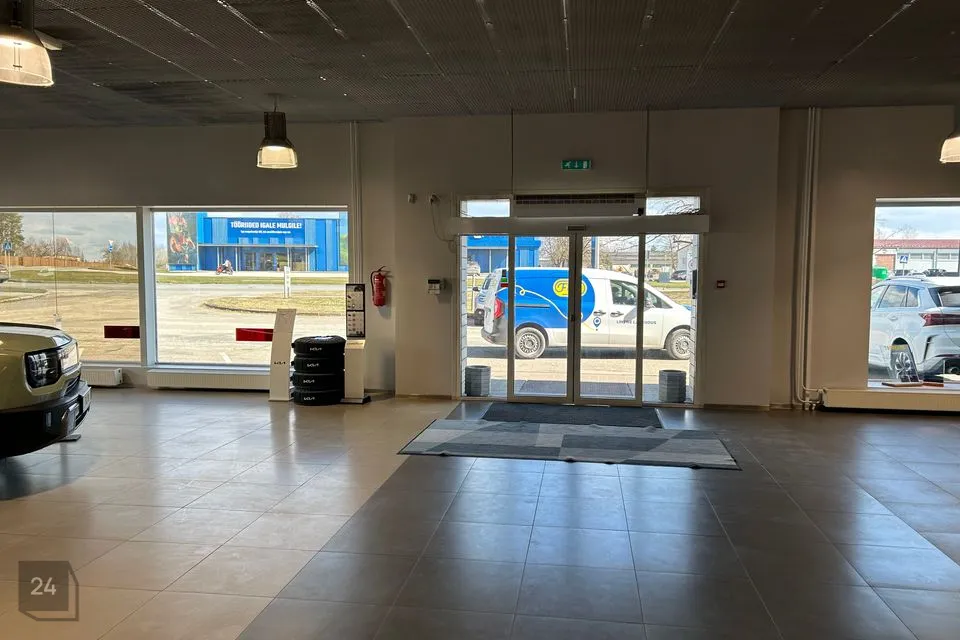 Kaubandus, 645 m² Äripind  -  Viljandi linn - foto 2