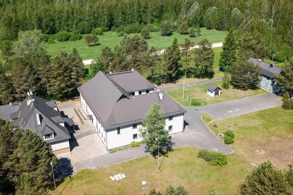 29-toaline Maja  -  Alutaguse vald, Jaama küla