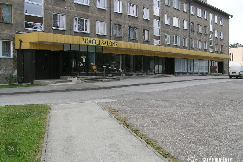 420 m² Äripind  -  Tapa vald, Tapa linn