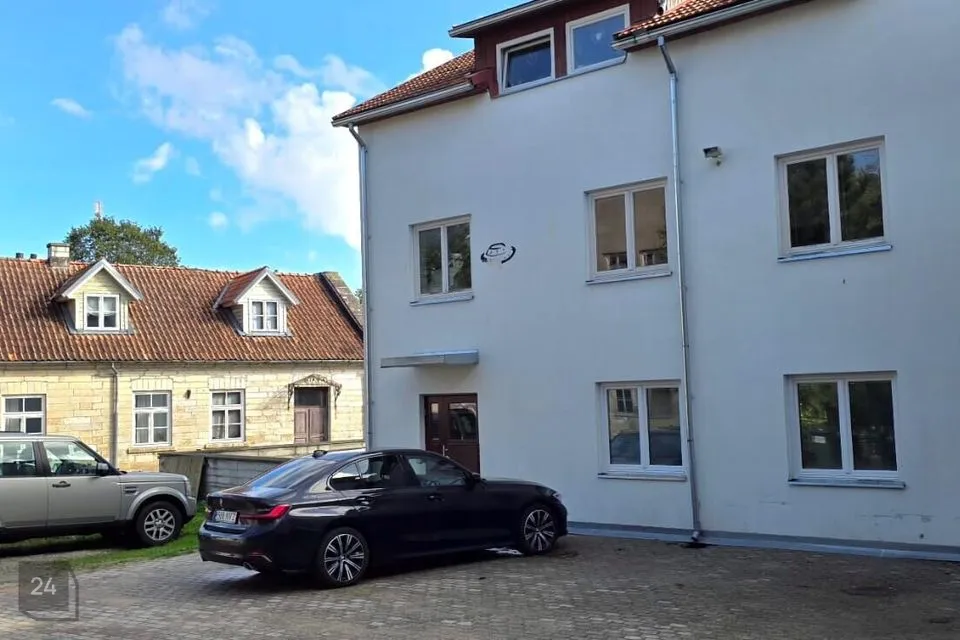 2-room apartment in Saaremaa vald, Kuressaare linn