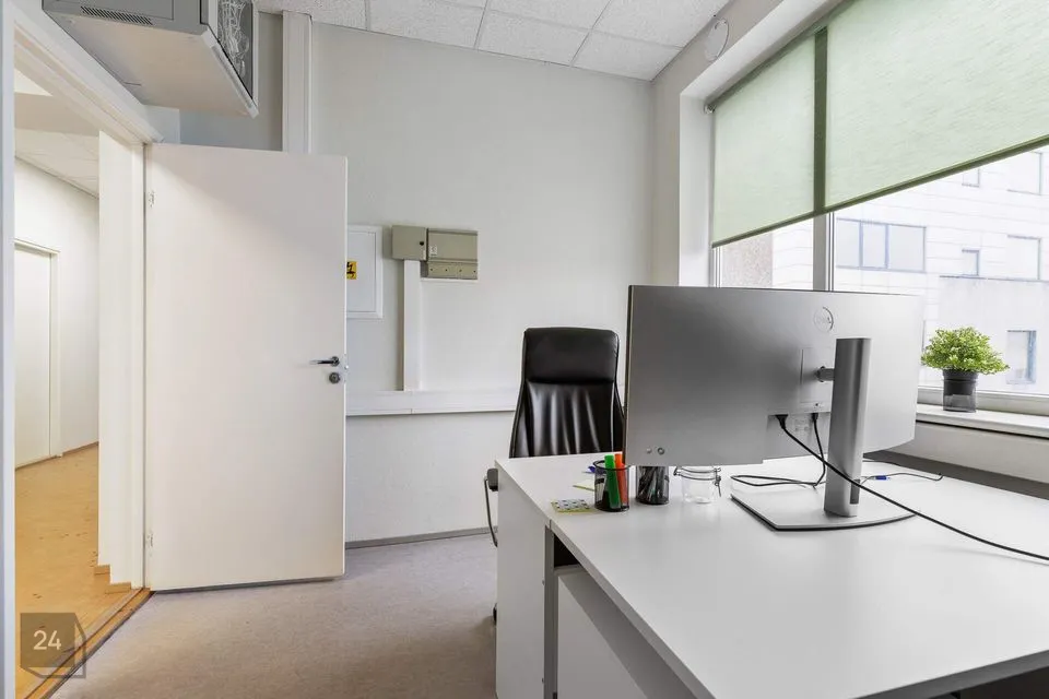 10 m² Äripind  -  Tallinn, Kesklinna linnaosa