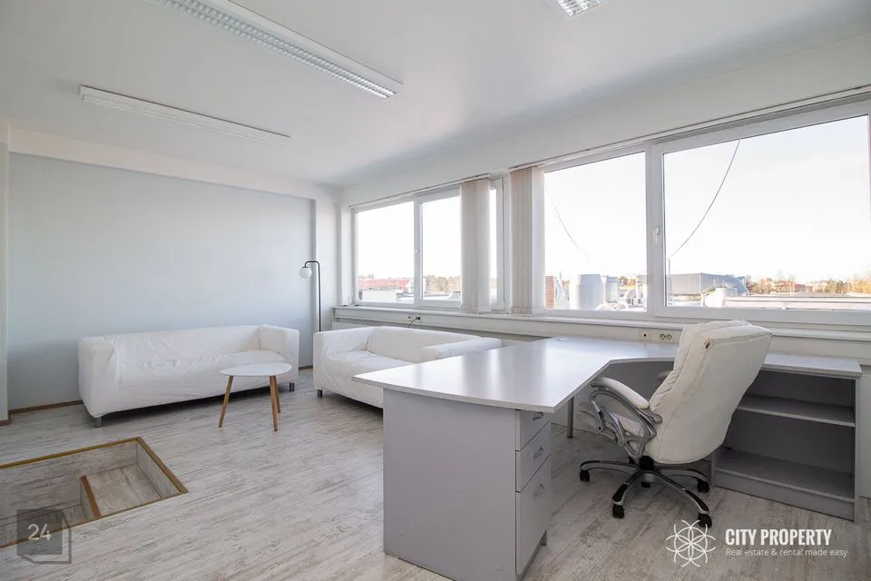 Бюро, 23 m² Бизнес-площадь в Tallinn, Kristiine linnaosa