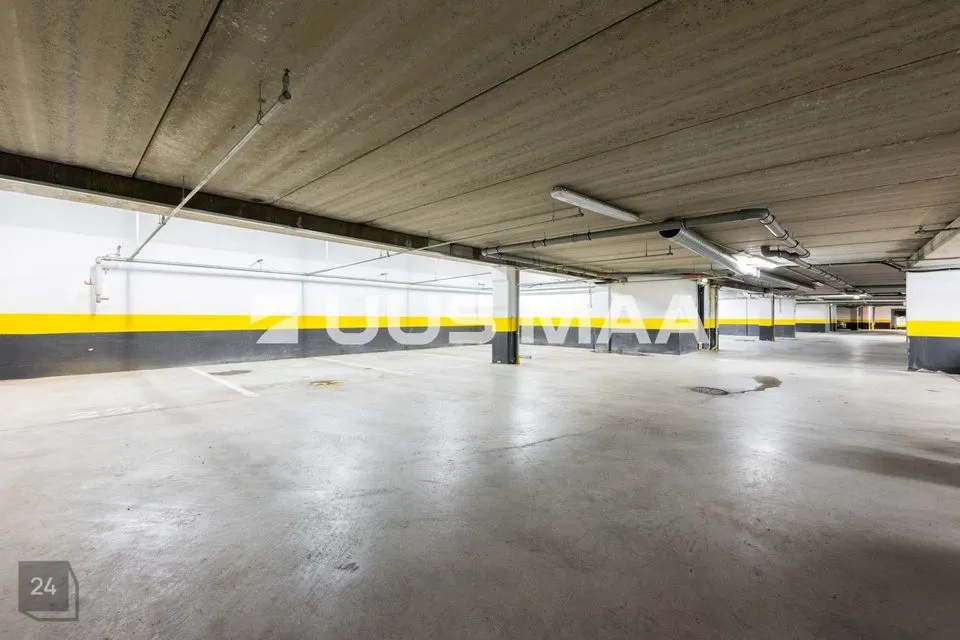 15 m² Garage in Tallinn, Põhja-Tallinna linnaosa