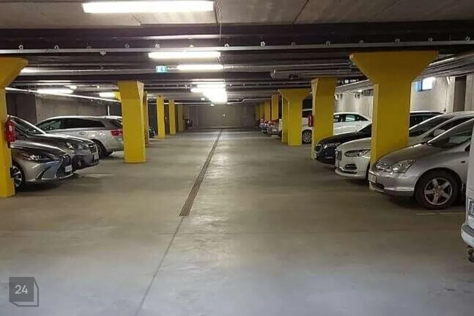 12 m² Гараж в Tallinn, Põhja-Tallinna linnaosa