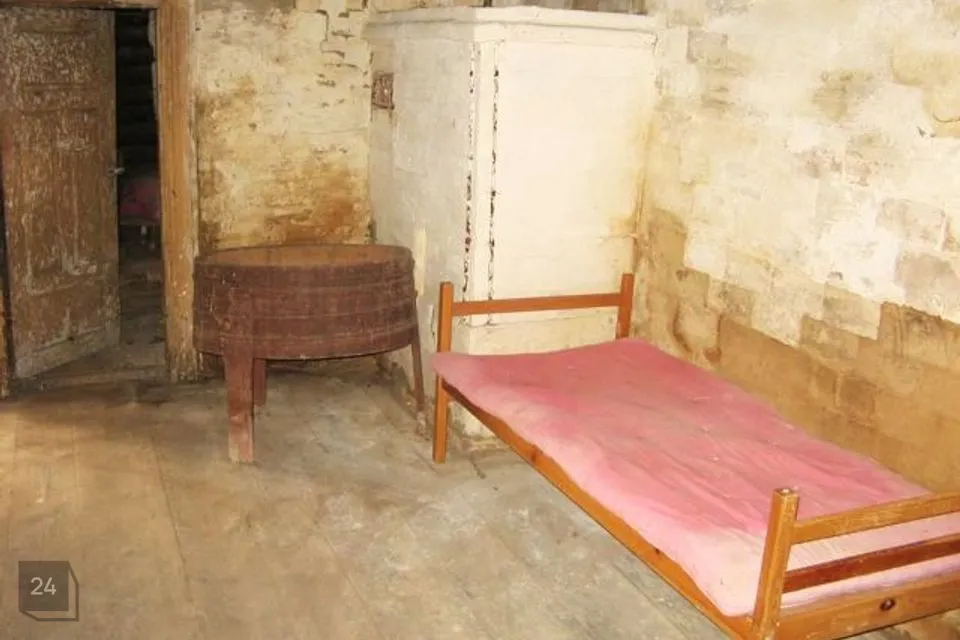 3-toaline Maja  -  Hiiumaa vald, Vahtrepa küla - foto 3